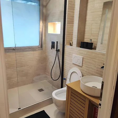 Moderne Champs-elysees Apartman *